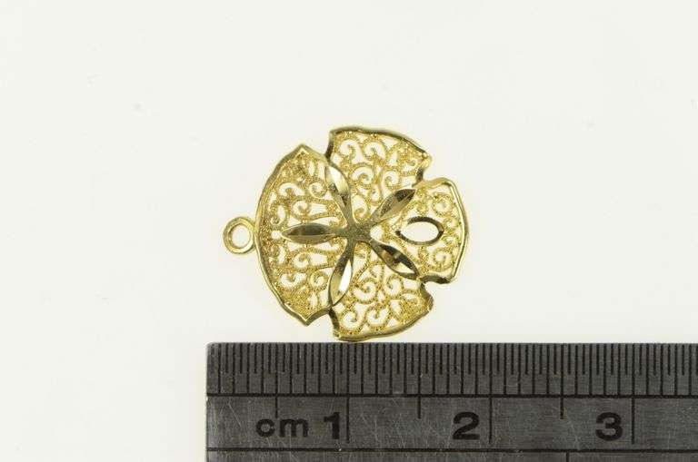 14K Yellow Gold Sand Dollar Sea Shell Ocean Motif Charm/Pendant
