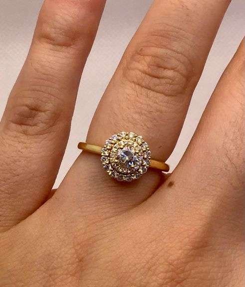 MAGNIFICENT 18K YELLOW GOLD DOUBLE HALO FLORAL DIAMOND RING