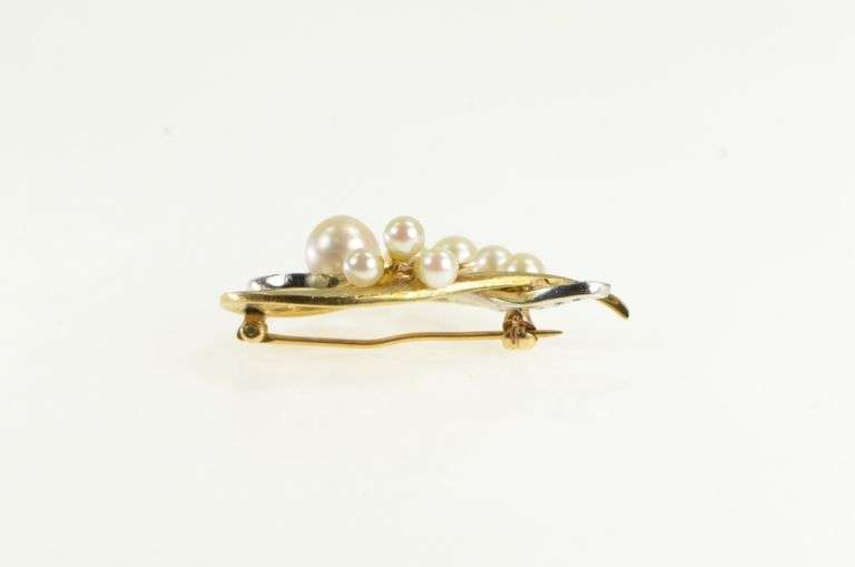 14K Yellow Gold 0.28 Ctw Diamond Pearl Vintage Loop Pin/Brooch