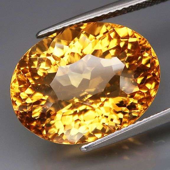 Stunning 13.44ct natural golden yellow Citrine