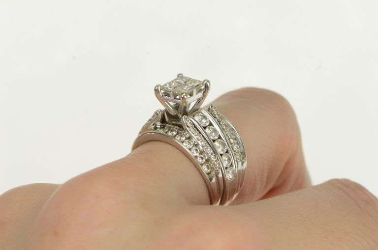14K White Gold 2.50 Ctw Princess Diamond Engagement Bridal Ring