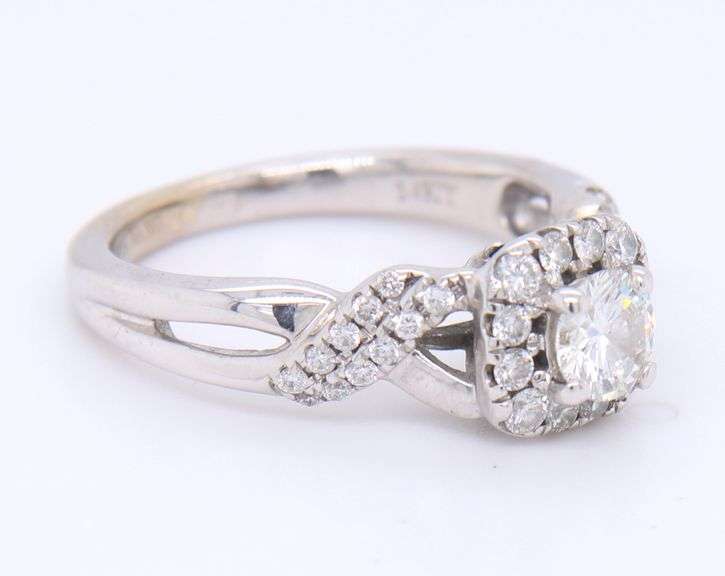Dazzling White Gold Vera Wang Diamond Engagement Ring