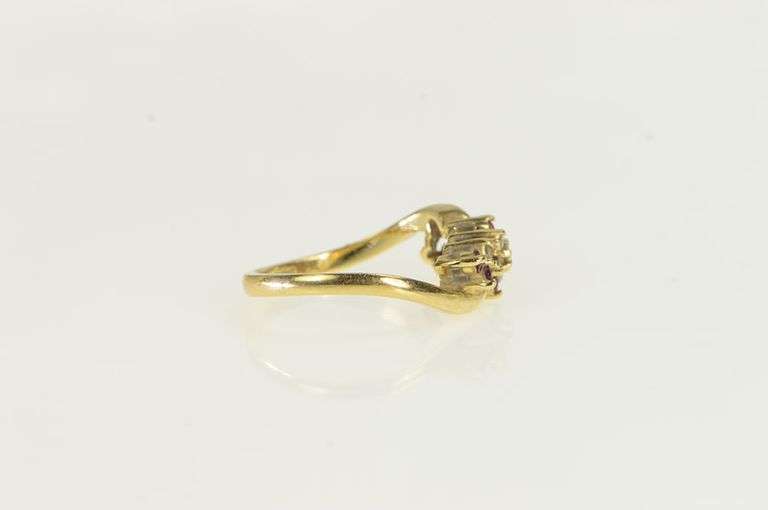 14K Yellow Gold Diamond Ruby Wavy Band Vintage Statement Ring