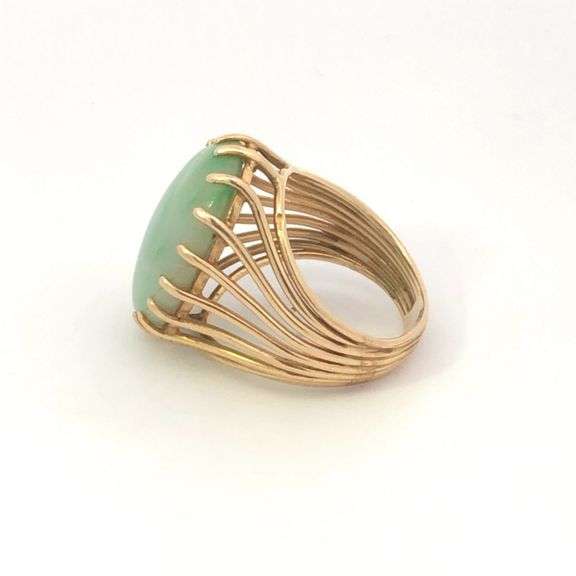 14K Yellow Gold Jadeite Retro Prong Band Unique Cocktail Ring