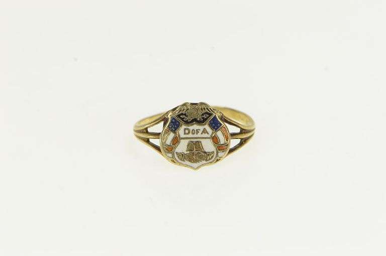 10K Yellow Gold Art Deco Daughters of America Enamel Catholic Ring