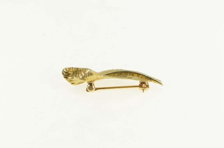 14K Yellow Gold Curvy Textured Vintage Leaf Feather Pin/Brooch