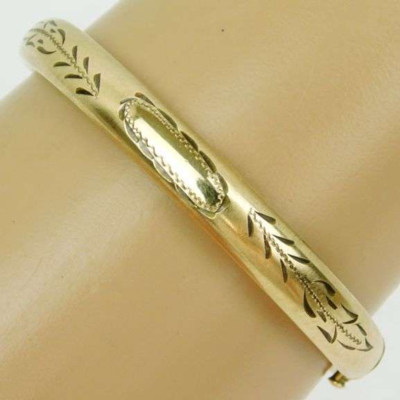 Vintage Gold Filled Hinged Bangle Bracelet