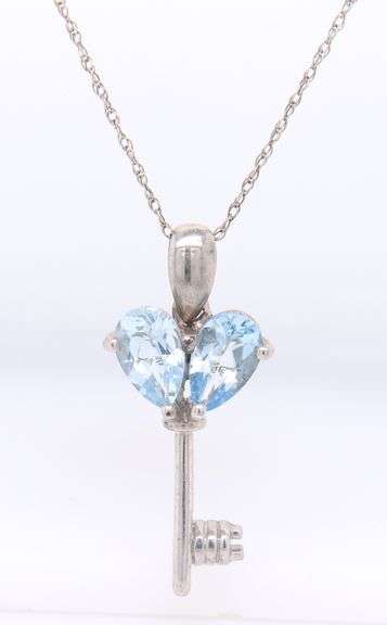 Vintage 925 Sterling Silver Blue Cubic Zirconia Key Pendant on Chain Necklace