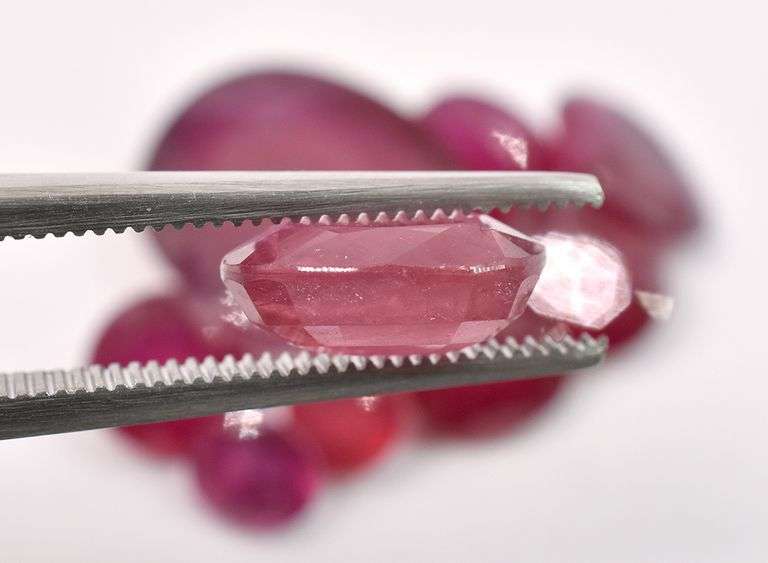 Delightful 26.00CTW Collection of Ruby Gemstone Parcel