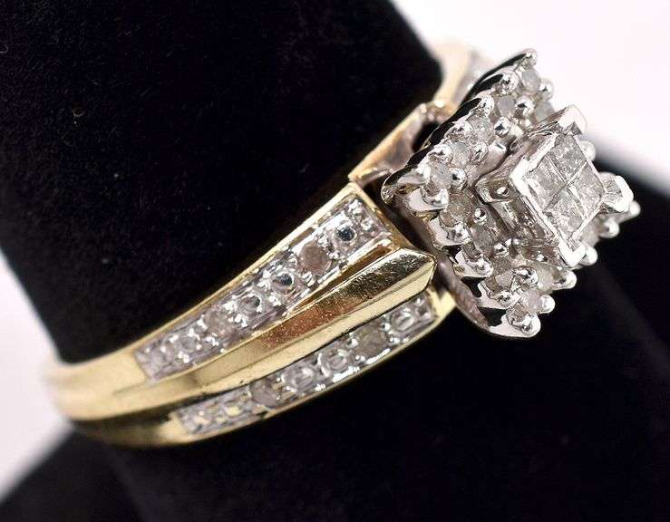Extraordinary Diamond ring In Yellow and White Gold