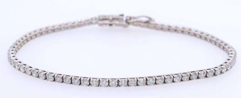 New 3.30ctw Round Diamond Tennis Bracelet in 14K