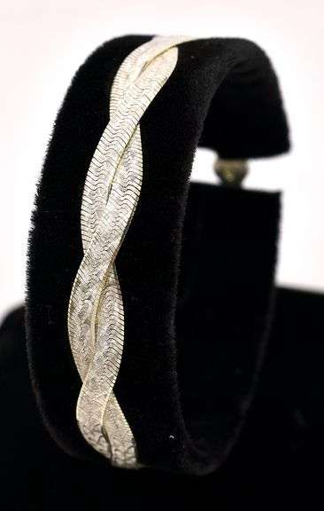 Herringbone chain Bracelet In Sterling Silver
