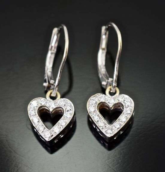 Dangling Heart 18K White Gold Diamond Earrings