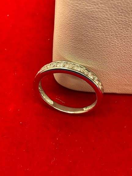 CERTIFIED BRAND NEW PLATINUM AND DIAMOND WEDDING BAND