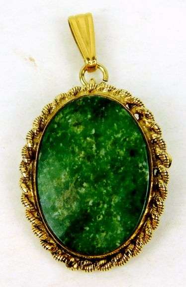 Vintage Gold Filled Green Jade Pin/Pendant Combination