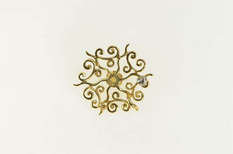 18K Yellow Gold Ornate Opal Swirl Vintage Filigree Pendant
