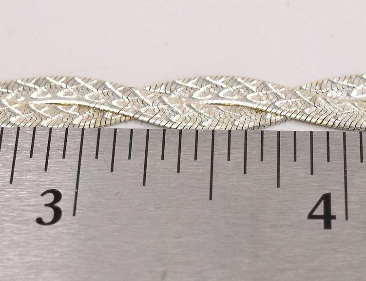 Herringbone chain Bracelet In Sterling Silver