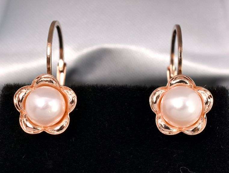 Adorable Flower Pearl Dangle Earrings In 14K Rose Gold