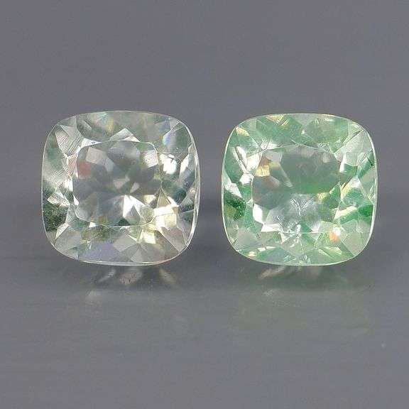 Collectors 1.06ct matched pair of Hyalite Opal