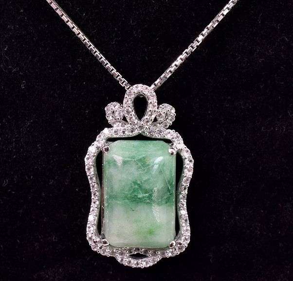 Gorgeous 10.75CTW Emerald & 0.55CTW White Sapphire Pendant Necklace in Sterling Silver