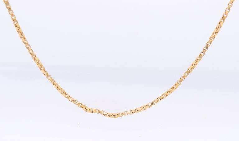 Simple Yellow Gold Box Chain Necklace