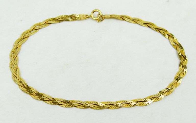 14K Yellow Gold Woven Herringbone Bracelet