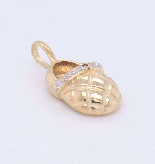 Beautiful Yellow Gold Baby Shoe Charm