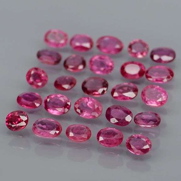 Heated only! 3.35ct natural violet pink Ruby set