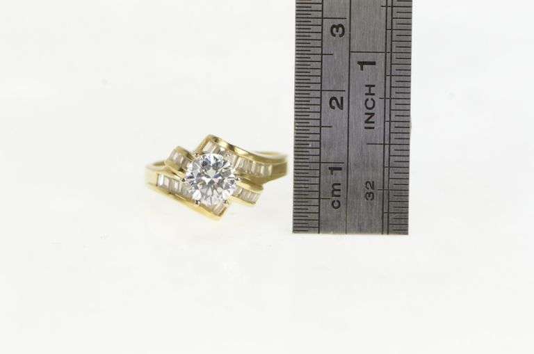 14K Yellow Gold Round Wavy CZ Travel Engagement Baguette Ring