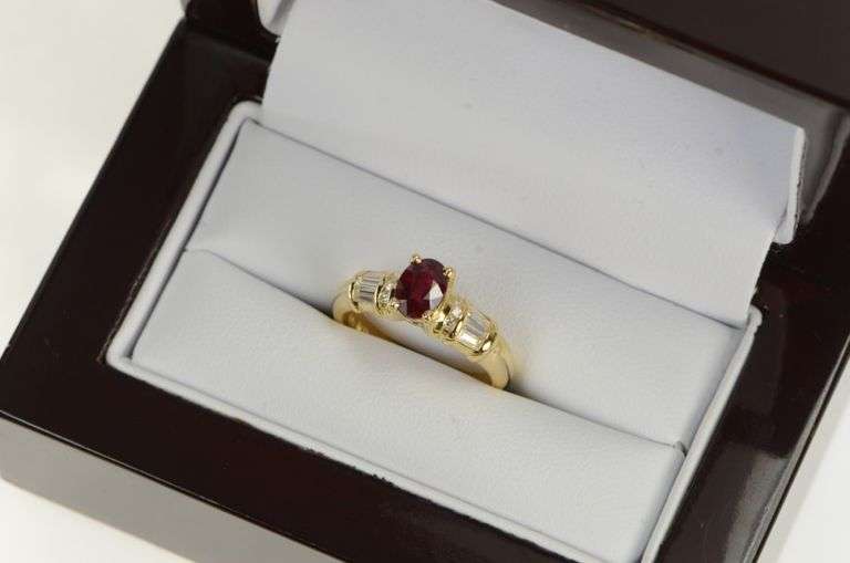 18K Yellow Gold Ctw Natural Ruby Diamond Engagement Ring