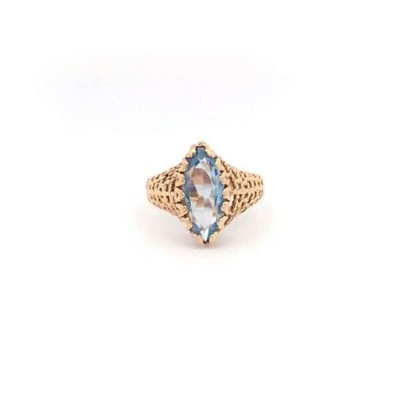 10K Yellow Gold 1960's Retro Blue Topaz Marquise Filigree Ring