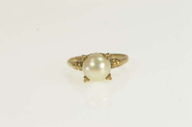 14K Yellow Gold 7.8mm Vintage Pearl Classic Statement Ring