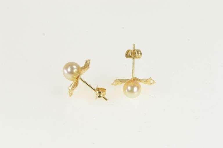 14K Yellow Gold Pearl Ornate Pleated Filigree Vintage Stud Earrings