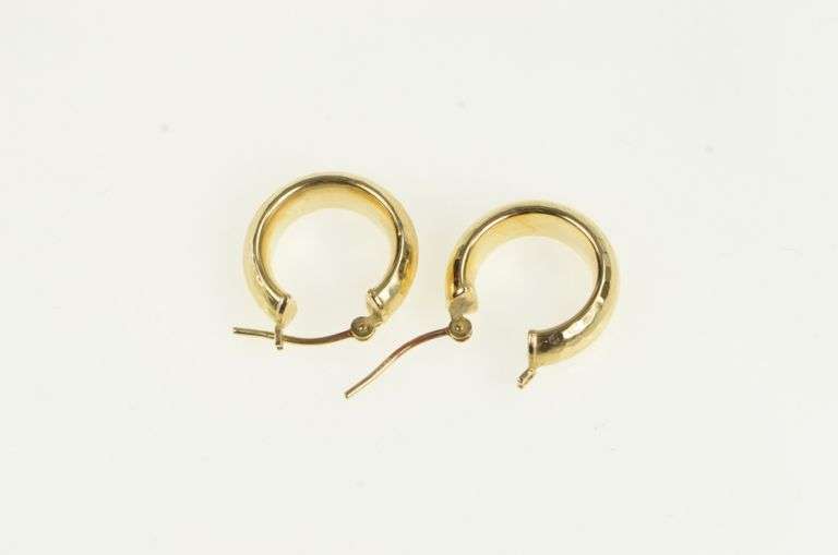 14K Yellow Gold Hammered Pattern 15.5mm Puffy Hoop Earrings