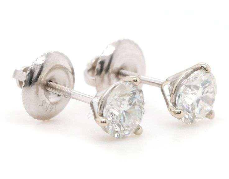 1.23ctw Round Diamond Solitaire Stud Earrings in 14K