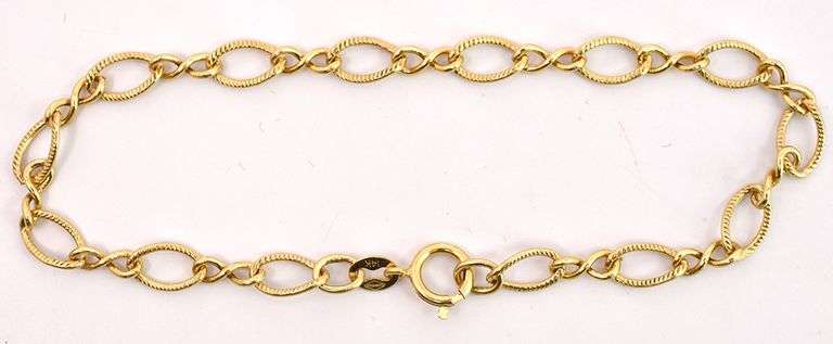 Fancy Oval Link Bracelet In 14K Yellow Gold