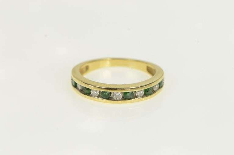 14K Yellow Gold Diamond Emerald Vintage Wedding Band Ring