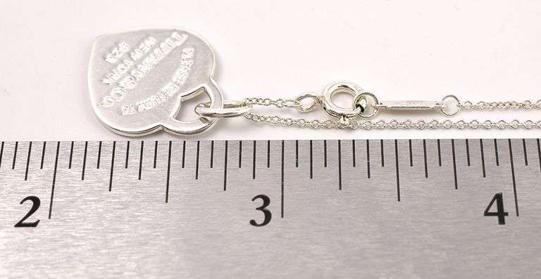 Pre-Owned Genuine Tiffany & Co. Heart Pendant Necklace In Sterling Silver