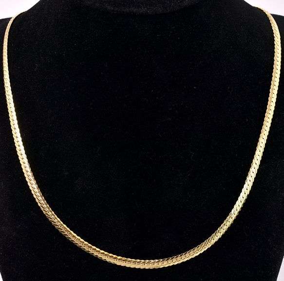 Admired Herringbone Chain Necklace In 14K Yellow Gold