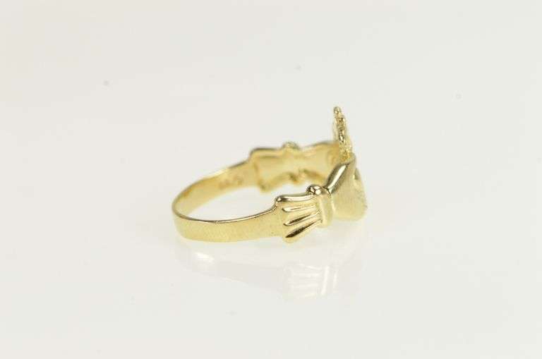 14K Yellow Gold Claddagh Celtic Loyalty Traditional Irish Ring