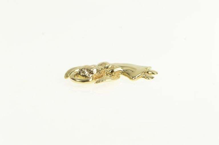 14K Yellow Gold 1960's Guardian Angel Protection Symbol Charm/Pendant