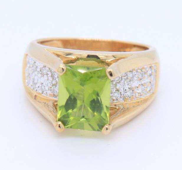 Gorgeous Yellow Gold 1.50ct Emerald Cut Peridot and Diamond accent Ring