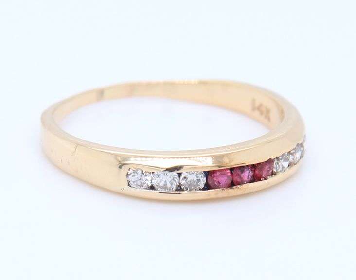 Stunning Yellow Gold Diamond and Ruby Band
