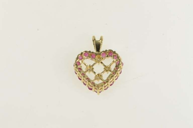 10K Yellow Gold Natural Ruby Diamond Heart Lattice Love Charm/Pendant