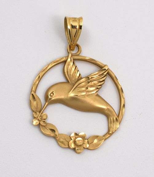 Nice 14k Hummingbird Pendant