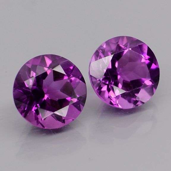 Glittering 5.35ct 9mm violet Amethyst pair
