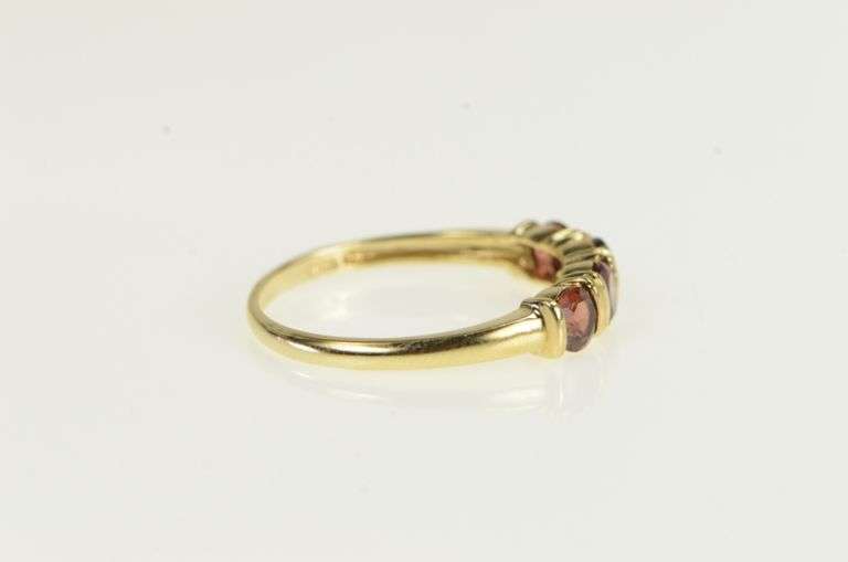 14K Yellow Gold Classic Garnet Four Stone Vintage Band Ring
