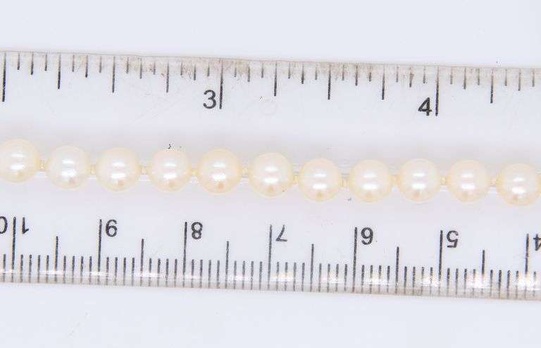 White Fresh Water 5mm Pearl Bracelet