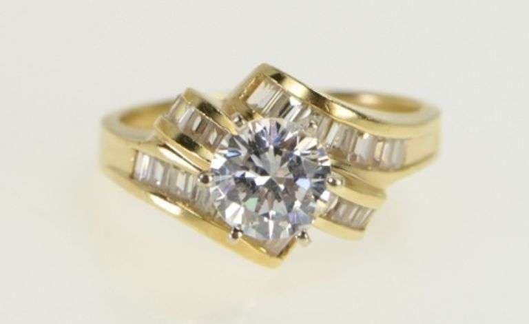 14K Yellow Gold Round Wavy CZ Travel Engagement Baguette Ring