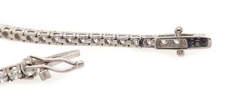 New 3.30ctw Round Diamond Tennis Bracelet in 14K